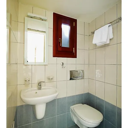 Chateau Zevgoli 2* Naxos City