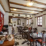 Chateau Zevgoli 호텔 2*