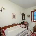 Chateau Zevgoli 호텔 2*