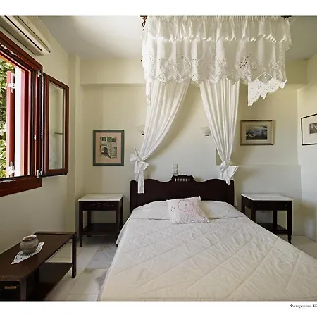 Hotel Chateau Zevgoli 2*