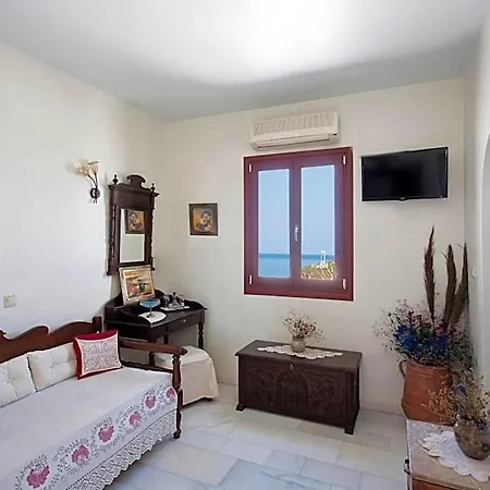 Chateau Zevgoli 2* Naxos City