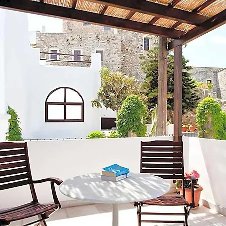 Chateau Zevgoli Naxos City