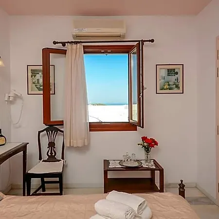 Chateau Zevgoli מלון Naxos City
