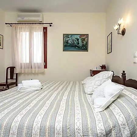 Hotel Chateau Zevgoli Naxos City